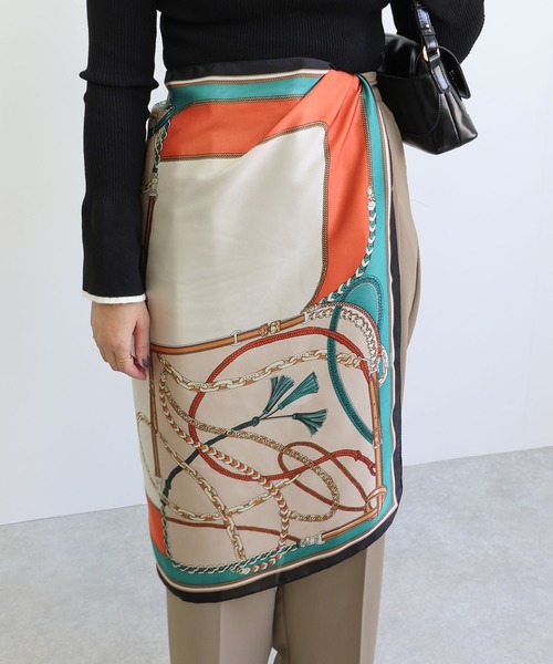 MIAN (ミアン)の「クラシカルパターン マルチスカーフ(バンダナ/スカーフ・レディース・ブラック・FREE)」の7枚目の写真