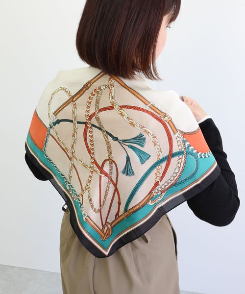 MIAN (ミアン)の「クラシカルパターン マルチスカーフ(バンダナ/スカーフ・レディース・ブラック・FREE)」の12枚目の写真