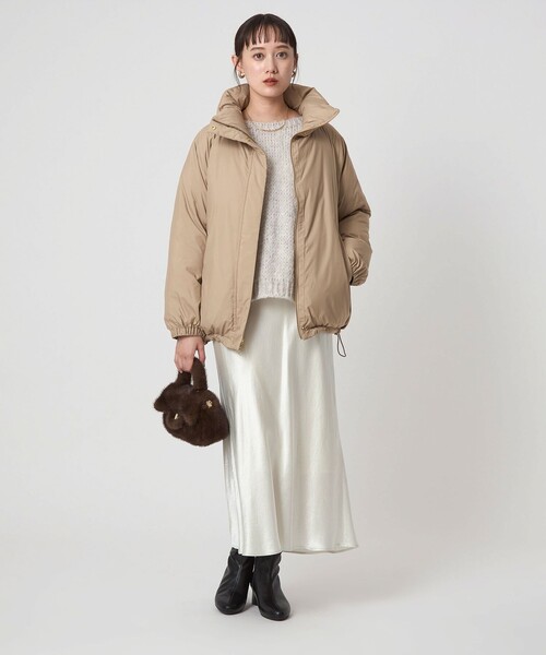 green label relaxing(グリーンレーベルリラクシング)の「タフタ リバーシブル ダウン ウォッシャブル 撥水(ダウンジャケット/コート・レディース・ブラック/ベージュ/ダークブラウン・36/38)」の21枚目の写真