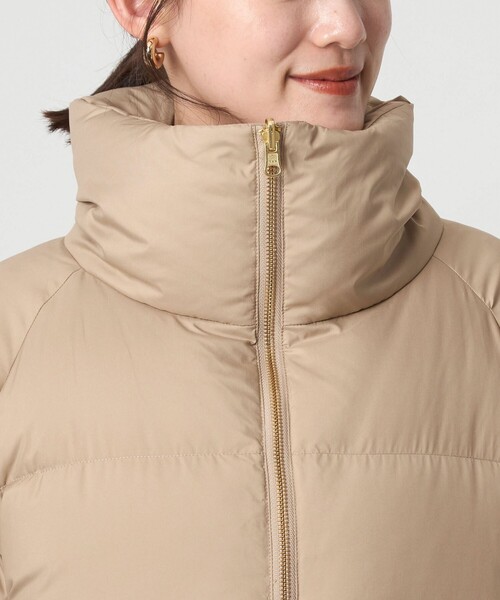 green label relaxing(グリーンレーベルリラクシング)の「タフタ リバーシブル ダウン ウォッシャブル 撥水(ダウンジャケット/コート・レディース・ブラック/ベージュ/ダークブラウン・36/38)」の7枚目の写真