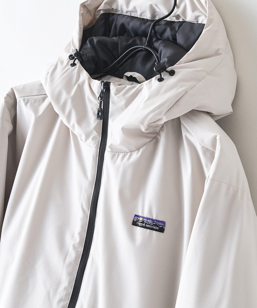 ragged mountain(ラギットマウンテン)の「【RAGGED MOUNTAIN/ラギットマウンテン】【耐水圧10,000mmの本格的な防水性】LACONIA/ラコニア 中綿 ライトジャケット 薄中綿仕様 撥水 防風 すっきりシルエット インナージャケット ユニセックス(ブルゾン・メンズ・ブラック/ネイビー/グレー/カーキ/ブルー系その他2/アイボリー・MEDIUM/LARGE/X-LARGE)」の2枚目の写真