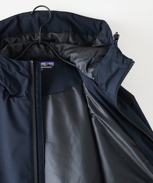 ragged mountain(ラギットマウンテン)の「【RAGGED MOUNTAIN/ラギットマウンテン】【耐水圧10,000mmの本格的な防水性】LACONIA/ラコニア 中綿 ライトジャケット 薄中綿仕様 撥水 防風 すっきりシルエット インナージャケット ユニセックス(ブルゾン・メンズ・ブラック/ネイビー/グレー/カーキ/ブルー系その他2/アイボリー・MEDIUM/LARGE/X-LARGE)」の10枚目の写真