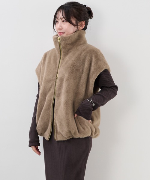 MICA&DEAL（マイカ＆ディール）の「スタンドカラーファーダブルジップ