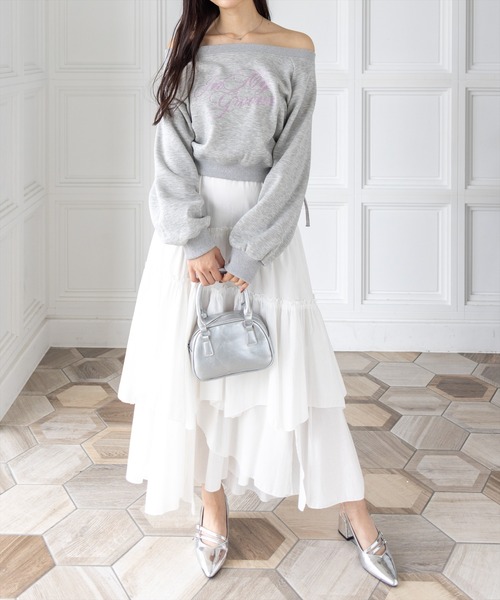 clear（クリア）の「ラインストーンビッグロゴスウェット［Y2K カジュアル 着回し力抜群］（スウェット・レディース・オートミール/グレー/ブラック・F）」の8枚目の写真