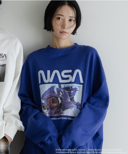 LOWRYS FARM（ローリーズファーム）の「【LFM(U)】NASAスウェットクルー　 598336（スウェット・メンズ・ブルー/ブラック/ホワイト・MEDIUM/LARGE）」の3枚目の写真