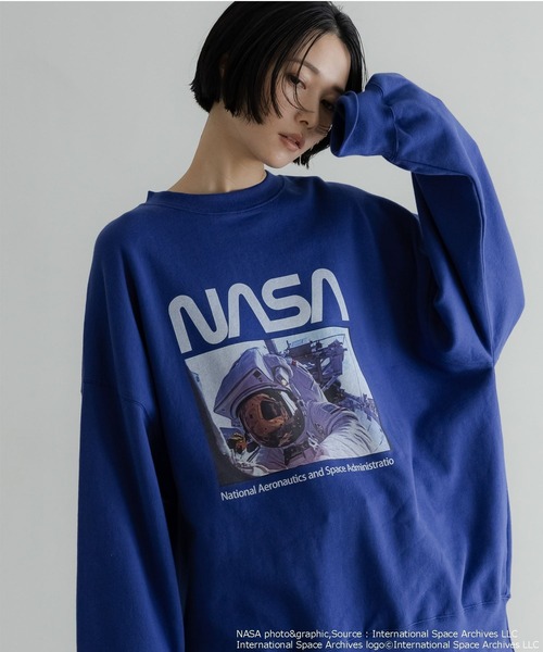 LOWRYS FARM（ローリーズファーム）の「【LFM(U)】NASAスウェットクルー　 598336（スウェット・メンズ・ブルー/ブラック/ホワイト・MEDIUM/LARGE）」の22枚目の写真