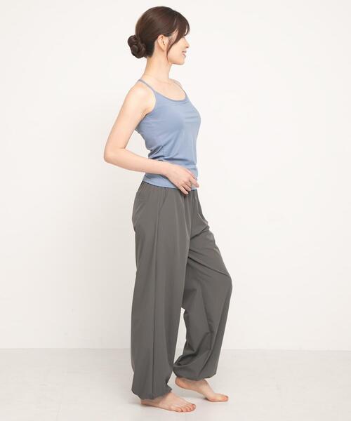 URBAN RESEARCH Sonny Label(アーバンリサーチサニーレーベル)の「SLAB Stringhem Easy Pants(その他パンツ・レディース・ブラック/チャコールグレー・S-M/M-L)」の22枚目の写真