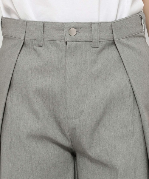 HARE（ハレ）の「タックボタンデニムパンツ(HARE)（デニムパンツ・メンズ・グレー/ブラック・SMALL/MEDIUM）」の6枚目の写真