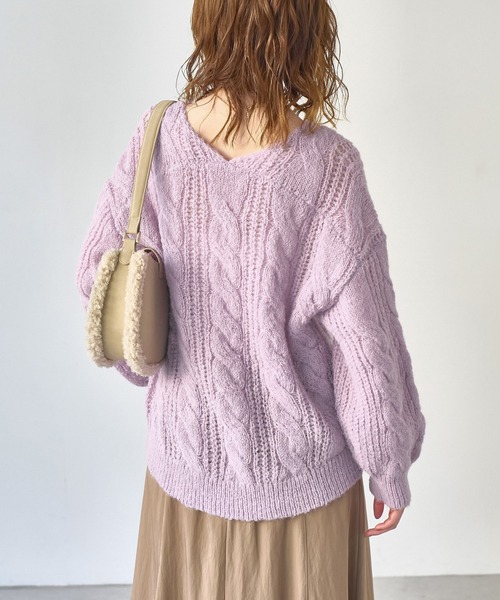 ROPE' PICNIC(ロペピクニック)の「ゆるケーブル編みVネックニット(ニット/セーター・レディース・ブルー系その他4/ラベンダー/グレー/キナリ・FREE)」の5枚目の写真