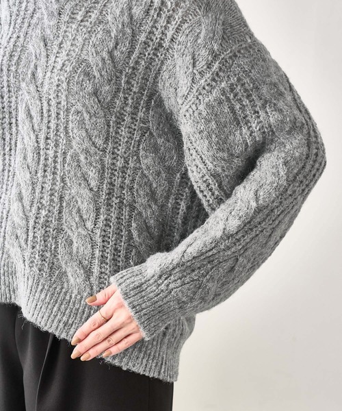 ROPE' PICNIC(ロペピクニック)の「ゆるケーブル編みVネックニット(ニット/セーター・レディース・ブルー系その他4/ラベンダー/グレー/キナリ・FREE)」の6枚目の写真