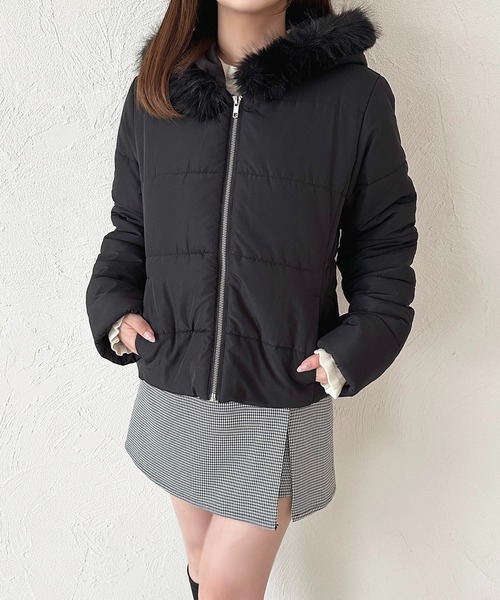 apres jour(アプレジュール)の「ベルト付きフェイクダウンジャケット(ダウンジャケット/コート・レディース・オフホワイト/ブラック・フリー/X-LARGE)」の18枚目の写真