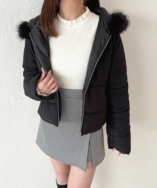 apres jour(アプレジュール)の「ベルト付きフェイクダウンジャケット(ダウンジャケット/コート・レディース・オフホワイト/ブラック・フリー/X-LARGE)」の19枚目の写真