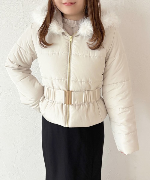 apres jour(アプレジュール)の「ベルト付きフェイクダウンジャケット(ダウンジャケット/コート・レディース・オフホワイト/ブラック・フリー/X-LARGE)」の3枚目の写真