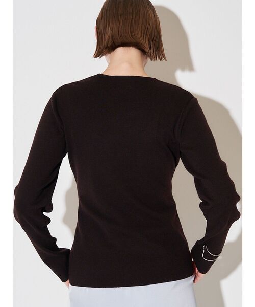 ELENDEEK（エレンディーク）の「ドレープシェイプカーディガンニット（ニット/セーター・レディース・チャコールグレー/ブラウン・FREE）」の5枚目の写真