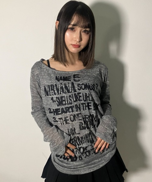 .KOM(ドットコム)の「A'GEM/9 × .kom 『.KOM/ドットケーオーエム』Grunge Print Sheer Hoodie Top/グランジプリント シアーフーディートップ(Tシャツ/カットソー・レディース・アイボリー/チャコールグレー・FREE)」の3枚目の写真