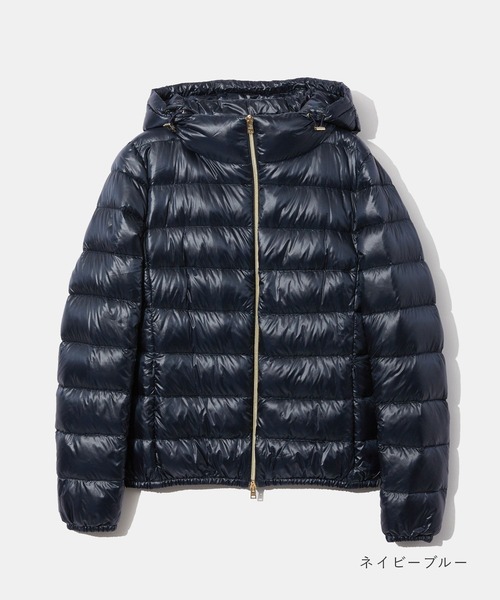HERNO(ヘルノ)の「HERNO GIADA DOWNJACKET ヘルノ ショート ジャーダ ダウンジャケット(ダウンジャケット/コート・レディース・ブラック/キャメル/ネイビー系1・42/40/44)」の8枚目の写真
