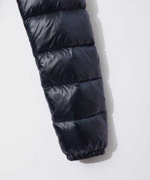 HERNO(ヘルノ)の「HERNO GIADA DOWNJACKET ヘルノ ショート ジャーダ ダウンジャケット(ダウンジャケット/コート・レディース・ブラック/キャメル/ネイビー系1・42/40/44)」の13枚目の写真