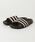 adidas Originals�i�A�f�B�_�X�I���W�i���X�j�́uADIDAS WB ADILETTE JR0229�i�T���_���j�v�b�u���E��