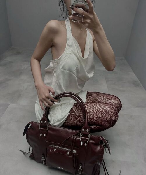ROCKCAKE（ロックケーキ）の「Big Diaz Bag - Burgundy（ショルダーバッグ・レディース・その他・F）」の5枚目の写真