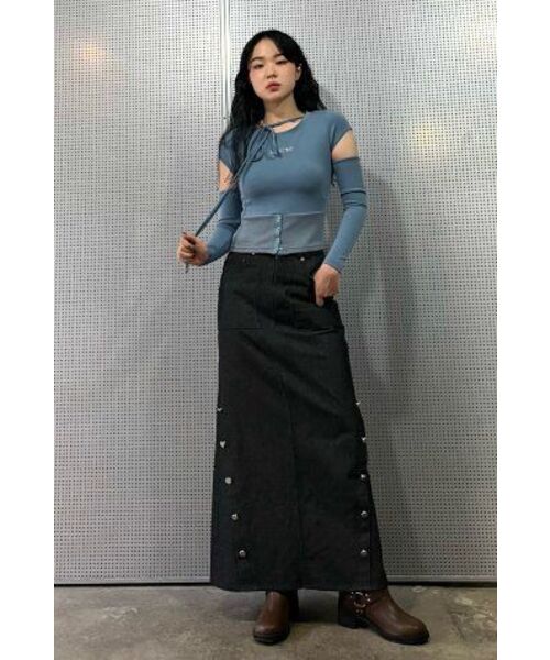 LUVISTRUE（ラヴイズトゥルー）の「CH BUTTON LAYERED TEE(BLUE)（Tシャツ/カットソー・レディース・その他・FREE）」の5枚目の写真