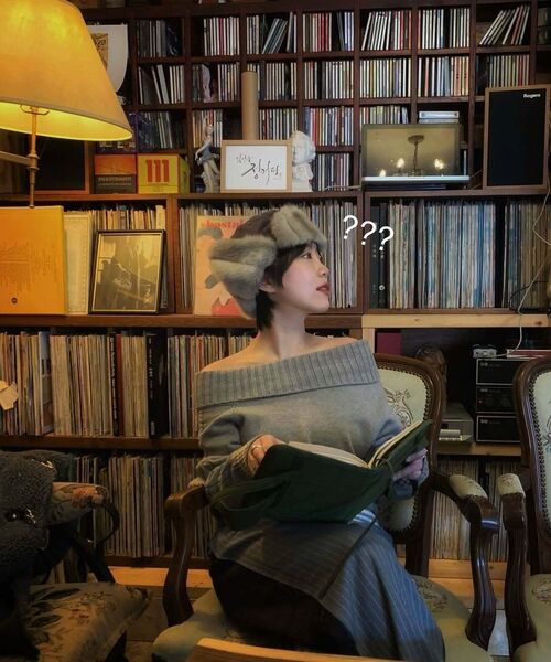 BITTER CELLS（ビターセルズ）の「サリー アンバランス オフショルダー ニット-ブラック（ニット/セーター・レディース・その他・FREE）」の6枚目の写真