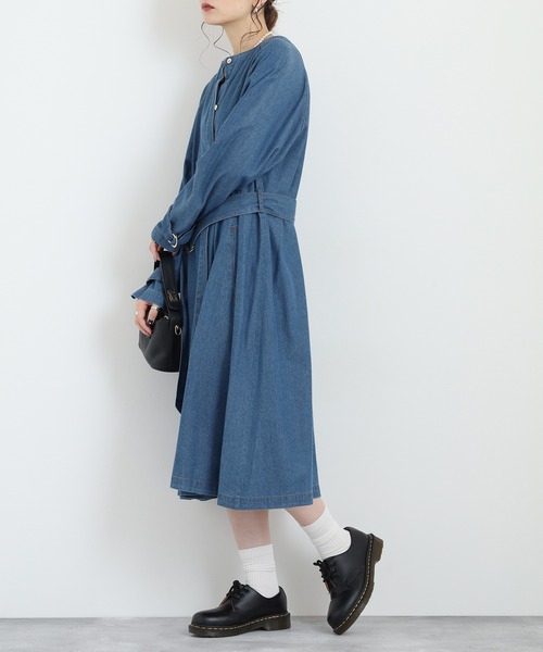 Anna Nicola(アンナニコラ)の「Anna Nicola デニムロングコート(デニムジャケット・レディース・ブラック/インディゴブルー・38)」の19枚目の写真