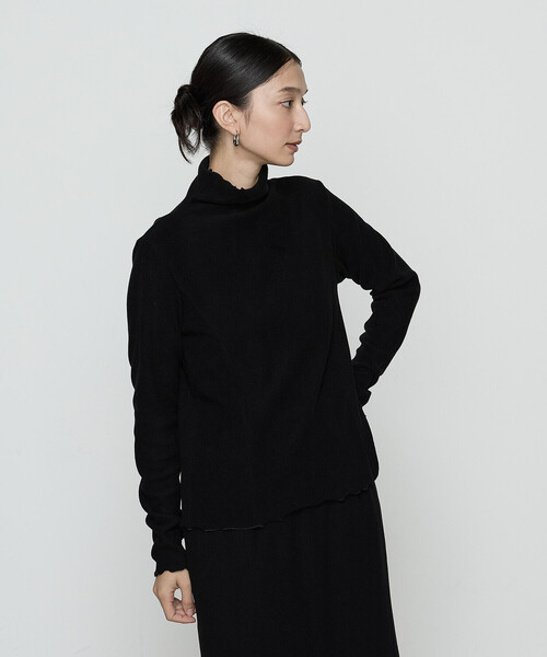Gabardine K.T(ギャバジンケーティー)の「ニットコール タートルネック カットソー(Tシャツ/カットソー・レディース・ネイビー/ブラック/ライトグレー/オフホワイト/グレー・9号/7号/11号)」の8枚目の写真