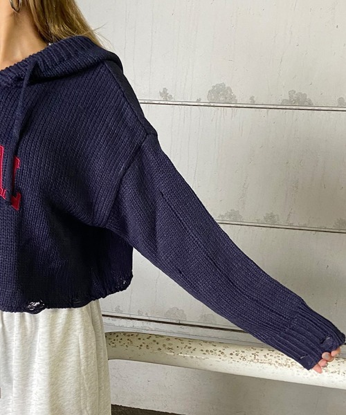 non-hedge(ノンヘッジ)の「ロゴパーカープルオーバーショート丈ニットトップス(ニット/セーター・レディース・オフホワイト/ワインレッド/チャコールグレー/ネイビー・FREE)」の14枚目の写真