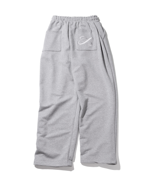 MASSNOUN(マスノウン)の「アンメジャードロゴツーピンタックスウェットパンツMFITP001-GY(スウェットパンツ・レディース・その他・MEDIUM/LARGE/X-LARGE)」の15枚目の写真