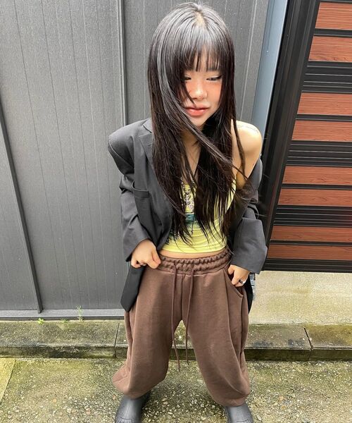 MASSNOUN(マスノウン)の「アンメジャードロゴツーピンタックスウェットパンツMFITP001-GY(スウェットパンツ・レディース・その他・MEDIUM/LARGE/X-LARGE)」の7枚目の写真