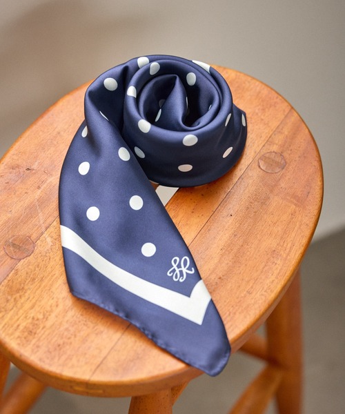 ROPE' PICNIC（ロペピクニック）の「ドット柄スカーフ（バンダナ/スカーフ・レディース・ピンク/ネイビー/キナリ・FREE）」の3枚目の写真