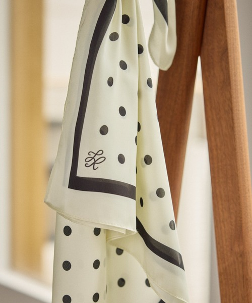 ROPE' PICNIC（ロペピクニック）の「ドット柄スカーフ（バンダナ/スカーフ・レディース・ピンク/ネイビー/キナリ・FREE）」の4枚目の写真