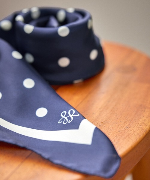 ROPE' PICNIC（ロペピクニック）の「ドット柄スカーフ（バンダナ/スカーフ・レディース・ピンク/ネイビー/キナリ・FREE）」の5枚目の写真