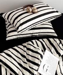 Fun & Daily（ファンアンドデイリー）の「F&D : ストライプパターンペアクッションカバー・枕カバー（クッション/クッションカバー）」