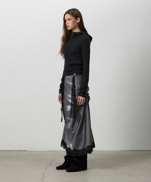 THREE TO EIGHTY（スリートゥエイティー）の「LACE SHIRRING LONG SKIRT CHARCOAL（スカート・レディース・その他・SMALL/MEDIUM）」の2枚目の写真