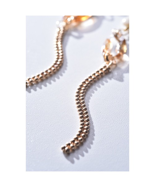 tone（トーン）の「【Astyle】chainピアス(MA)（ピアス（両耳用）・レディース・ゴールド・FREE）」の2枚目の写真