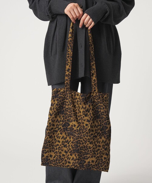 ODETTE E ODILE（オデットエオディール）の「＜ODETTE E ODILE＞ Leopard Tote（トートバッグ・レディース・その他1・FREE）」の2枚目の写真