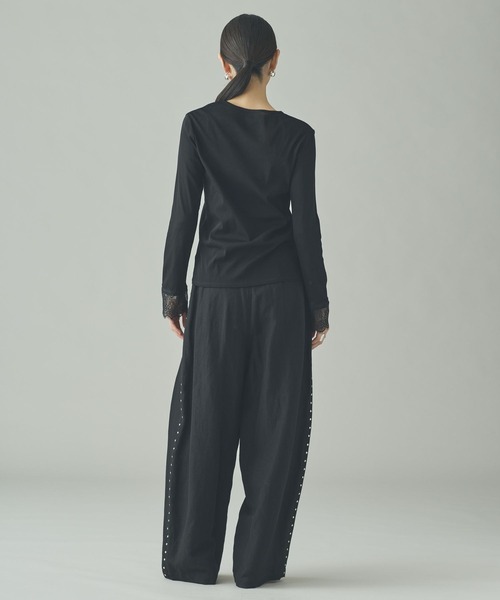 Curensology（カレンソロジー）の「Curensology(カレンソロジー)/ヘンリーレースロングスリーブTシャツ（Tシャツ/カットソー・レディース・ホワイト/ブラック・FREE）」の17枚目の写真