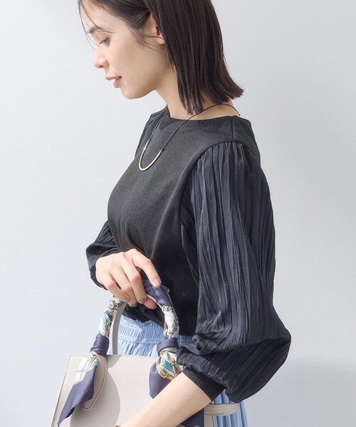 INDIVI（インディヴィ）の「【洗える／華やか】袖プリーツニット（ニット/セーター・レディース・ブラック/ライトブルー/オフホワイト・05/13/15 /38/19）」の9枚目の写真