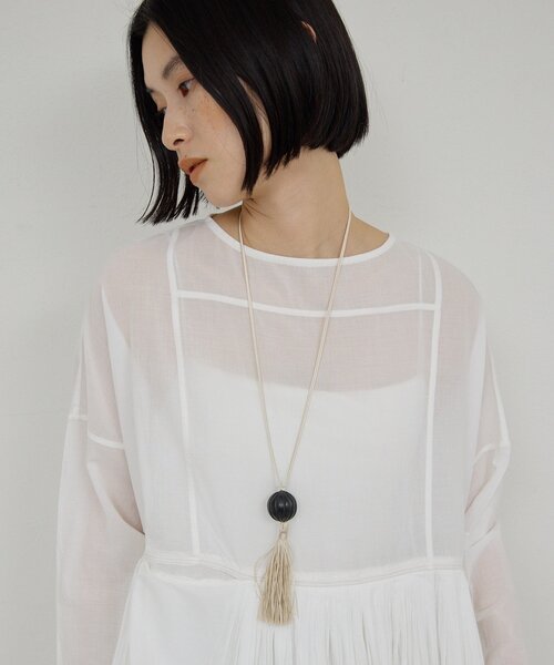 GALLARDAGALANTE(ガリャルダガランテ)の「タッセルコードネックレス(リング・レディース・ブラック/アイボリー・FREE)」の4枚目の写真