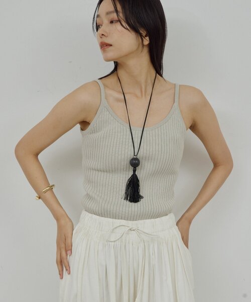 GALLARDAGALANTE(ガリャルダガランテ)の「タッセルコードネックレス(リング・レディース・ブラック/アイボリー・FREE)」の8枚目の写真