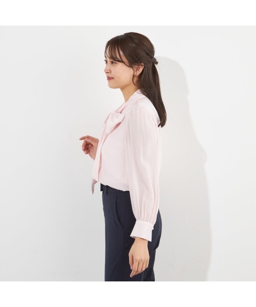 SUIT SELECT（スーツセレクト）の「【SUIT SELECT×Samantha Thavasa】【長袖】リボンブラウス（シャツ/ブラウス・レディース・ブルー/ホワイト/ピンク/ミント/イエロー・SMALL/MEDIUM/LARGE/X-LARGE）」の14枚目の写真