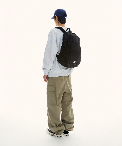 LMCの「OVAL GLOBE STRING BACKPACK black（バックパック/リュック・レディース・その他・ONE SIZE）」の2枚目の写真