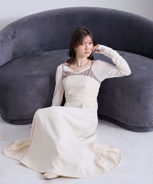 Elishe(エリシェ)の「レイヤードフレアキャミワンピース(ワンピース・レディース・アイボリー系/ブラック系・1/0)」の12枚目の写真