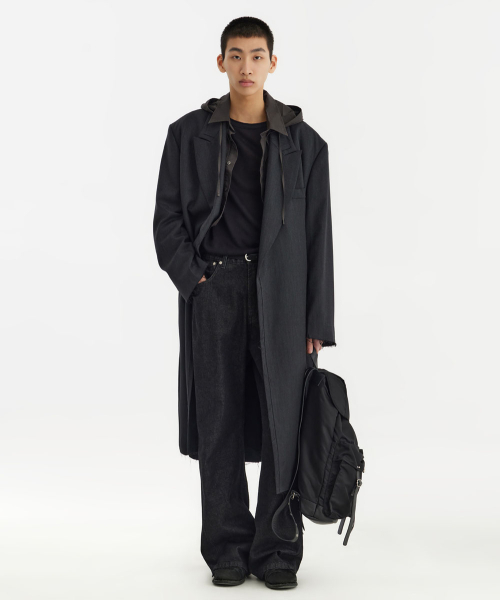YOUTH(ユース)の「Structured Flared Denim Pants - Washed Black(デニムパンツ・レディース・その他・S/M/L)」の3枚目の写真