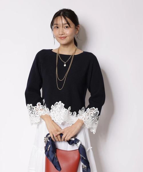 JUSGLITTY(ジャスグリッティー)の「レースヘムニット(ニット/セーター・レディース・ライトブルー/ホワイト/ネイビー・2)」の3枚目の写真