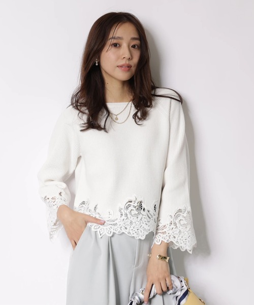 JUSGLITTY(ジャスグリッティー)の「レースヘムニット(ニット/セーター・レディース・ライトブルー/ホワイト/ネイビー・2)」の2枚目の写真