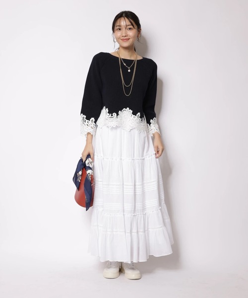 JUSGLITTY(ジャスグリッティー)の「レースヘムニット(ニット/セーター・レディース・ライトブルー/ホワイト/ネイビー・2)」の17枚目の写真