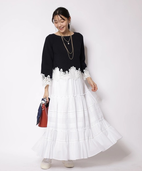 JUSGLITTY(ジャスグリッティー)の「レースヘムニット(ニット/セーター・レディース・ライトブルー/ホワイト/ネイビー・2)」の21枚目の写真