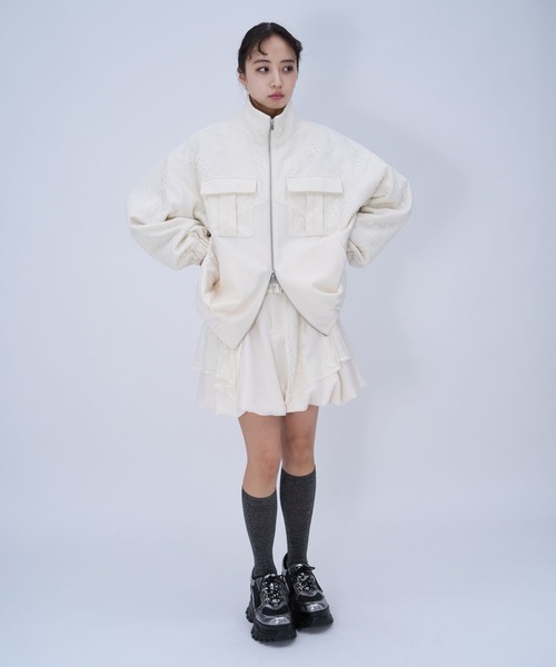 HARE(ハレ)の「レースデザインミドルブルゾン(HARE)(ブルゾン・レディース・ブラック/ホワイト・FREE)」の8枚目の写真